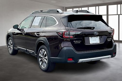 2025 Subaru Outback Touring