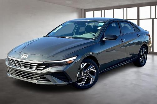 2025 Hyundai ELANTRA HEV SEL Sport