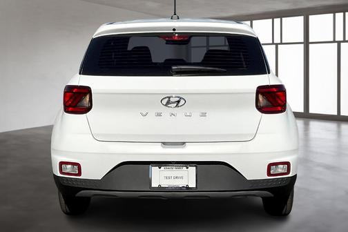 2025 Hyundai VENUE SE