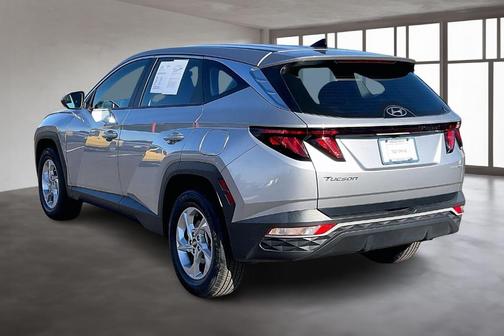 2024 Hyundai TUCSON SE