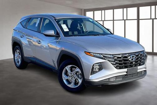 2024 Hyundai TUCSON SE