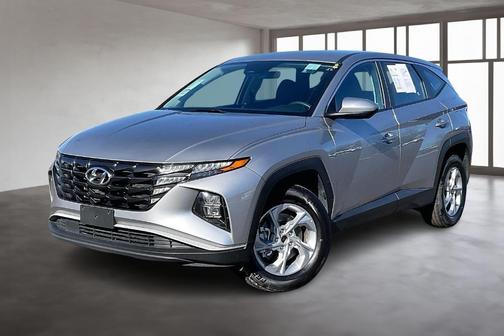 2024 Hyundai TUCSON SE