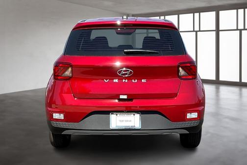 2025 Hyundai VENUE SE