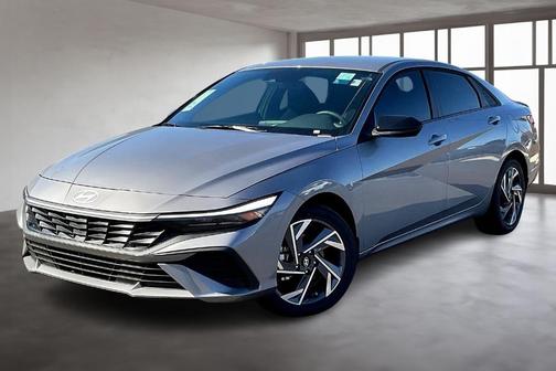 2025 Hyundai ELANTRA HEV SEL Sport