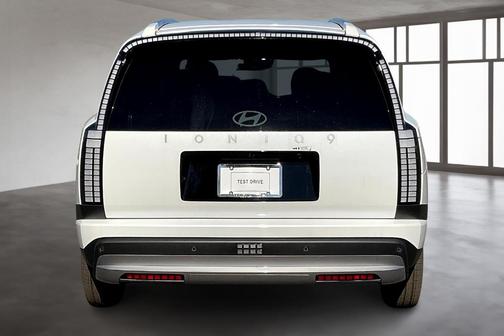 2026 Hyundai IONIQ 9 S