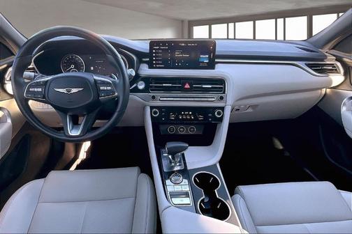 2024 Genesis G70 2.5T