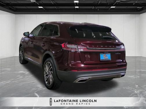 2020 Lincoln Nautilus Reserve