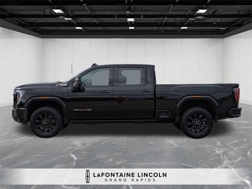 2024 GMC Sierra 2500 AT4