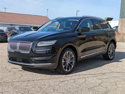 2022 Lincoln Nautilus Reserve