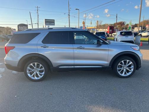 2021 Ford Explorer Platinum