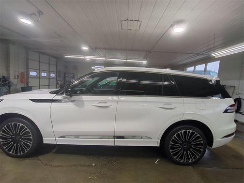2023 Lincoln Aviator Black Label AWD