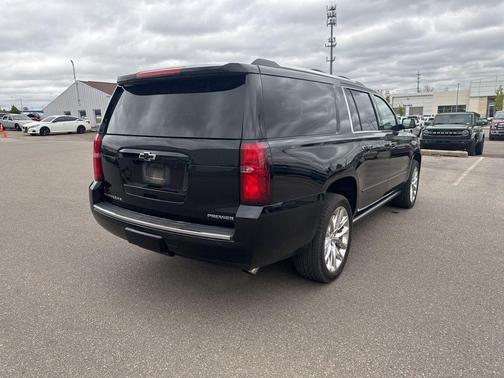 Black 2019 Chevrolet Suburban Premier