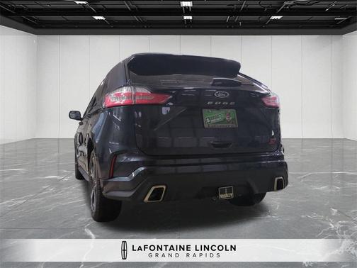 2023 Ford Edge ST