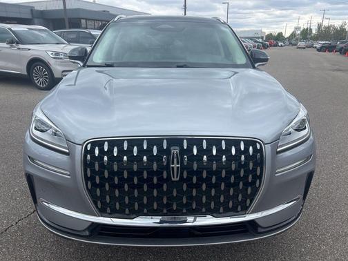 Silver Radiance Metallic 2024 Lincoln Corsair Reserve
