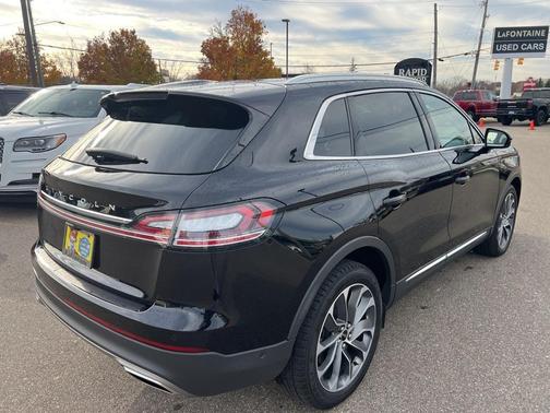 2022 Lincoln Nautilus Reserve