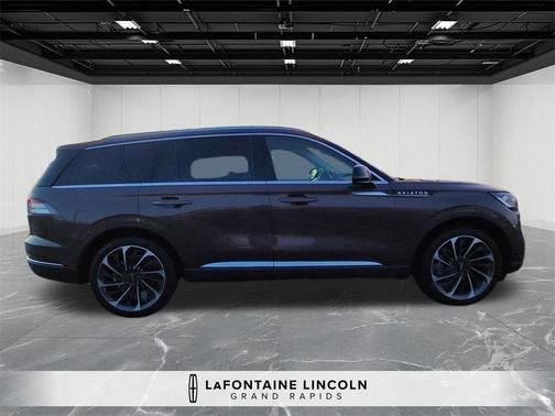2022 Lincoln Aviator Reserve AWD