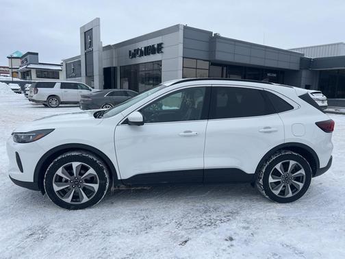 2024 Ford Escape Platinum