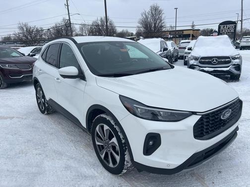 2024 Ford Escape Platinum