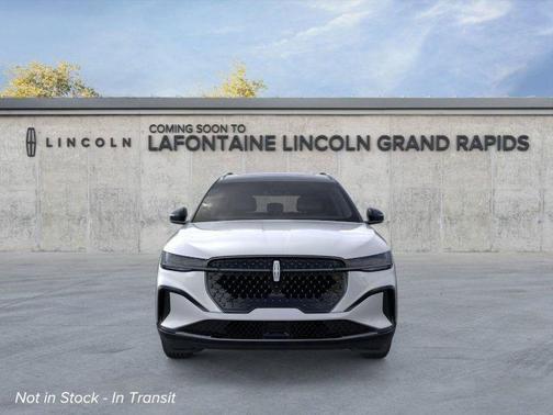 Radiance Metallic 2026 Lincoln Nautilus Reserve