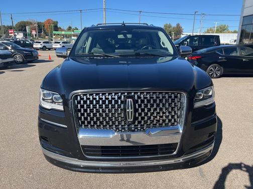 2022 Lincoln Navigator Black Label