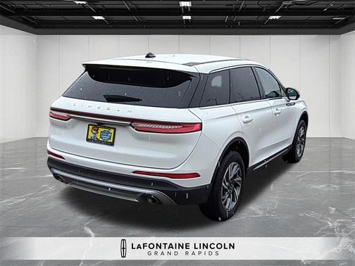 2024 Lincoln Corsair Premiere