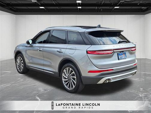 2023 Lincoln Corsair Reserve