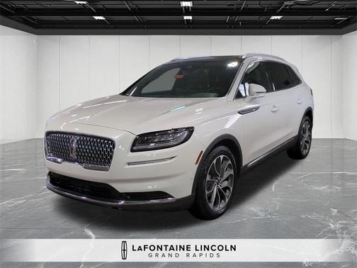 2022 Lincoln Nautilus Reserve
