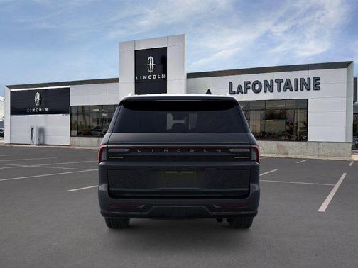 Black Metallic 2026 Lincoln Navigator L Premiere