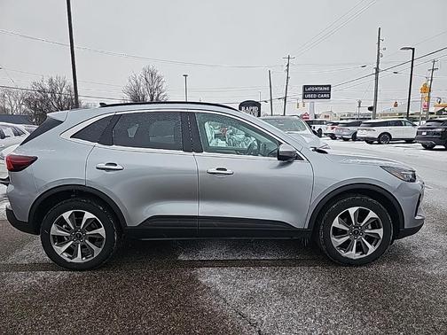 2024 Ford Escape Platinum