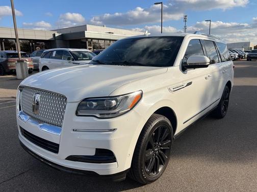 2023 Lincoln Navigator Reserve