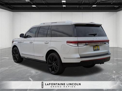 2023 Lincoln Navigator Reserve