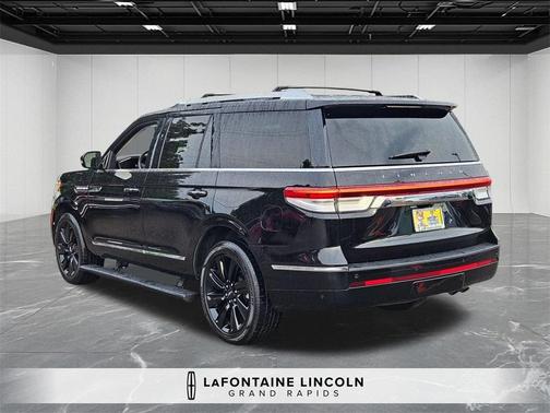 2022 Lincoln Navigator Reserve