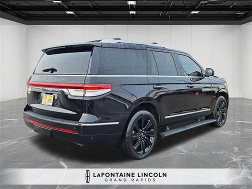 2022 Lincoln Navigator Reserve