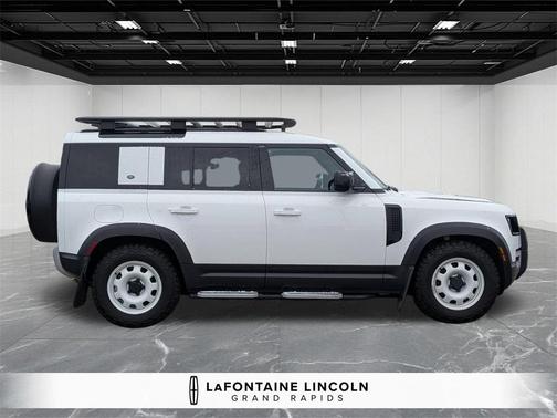 2023 Land Rover Defender 110 S