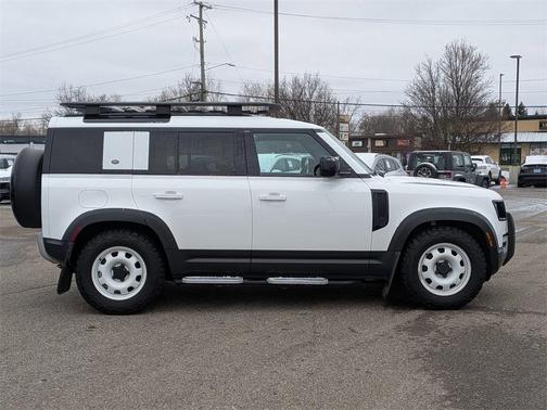 2023 Land Rover Defender 110 S