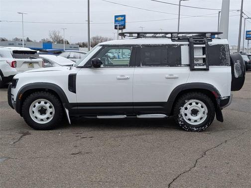 2023 Land Rover Defender 110 S