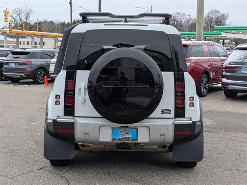 2023 Land Rover Defender 110 S