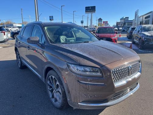 2022 Lincoln Nautilus Reserve