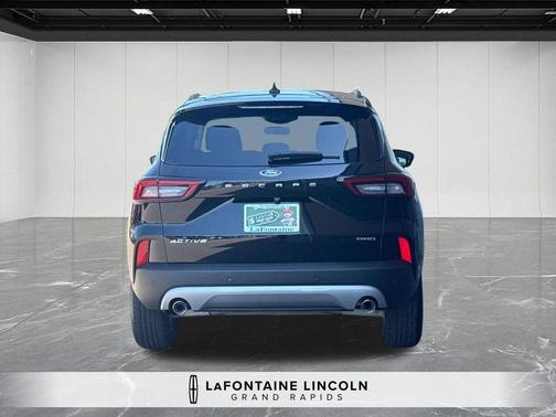 Agate Black Metallic 2025 Ford Escape Active