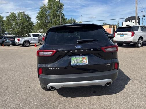 Agate Black Metallic 2025 Ford Escape Active