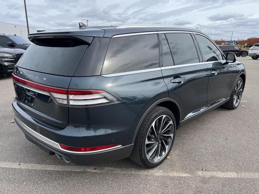 2022 Lincoln Aviator Reserve AWD