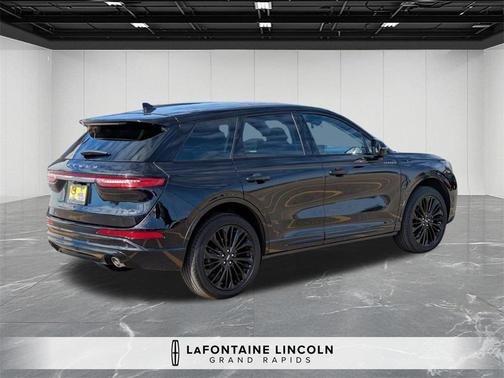 2024 Lincoln Corsair Premiere
