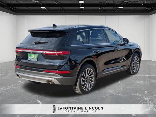 2023 Lincoln Corsair Reserve