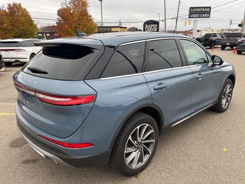 2024 Lincoln Corsair Premiere