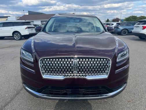 Burgundy Velvet Metallic Tinted Clearcoat 2023 Lincoln Nautilus Reserve