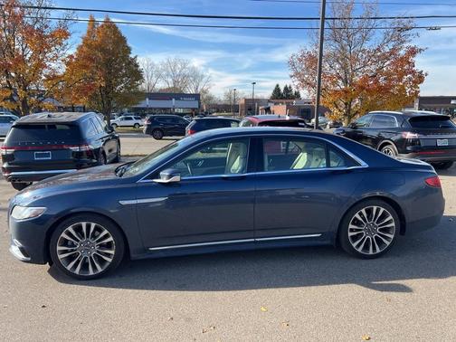 2017 Lincoln Continental Reserve