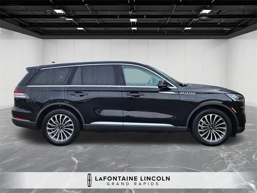 2022 Lincoln Aviator Reserve AWD