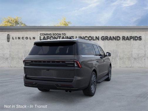 2026 Lincoln Navigator L Premiere