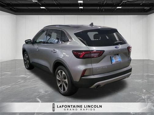 2023 Ford Escape Platinum