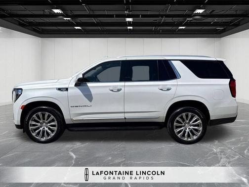 White Frost 2022 GMC Yukon Denali